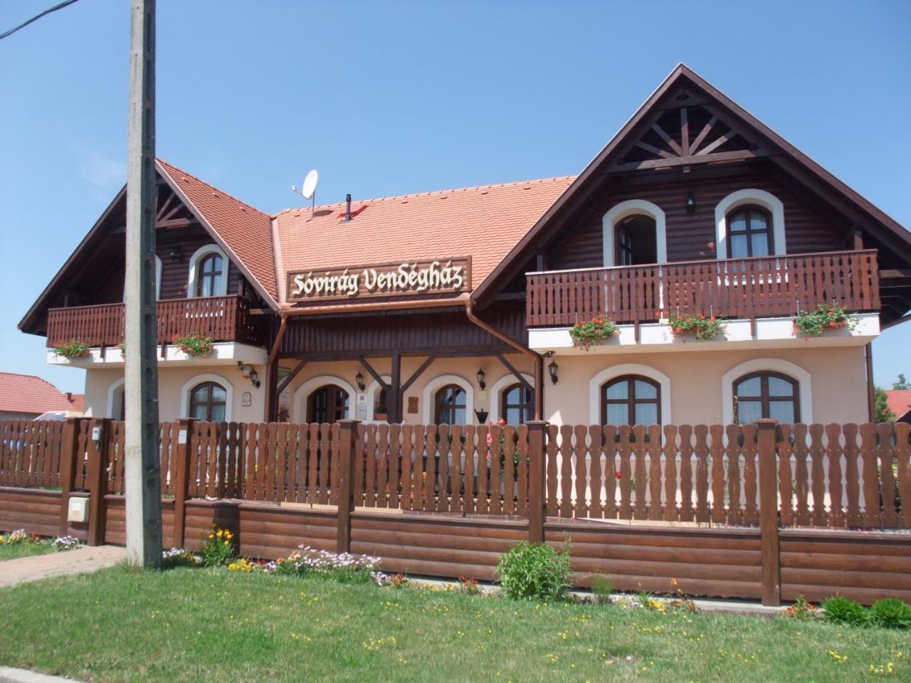 Sóvirág Vendégház Hortobágy Extérieur photo